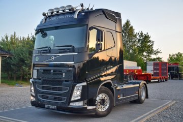 FH500* Full LED* Xenon* Retarder* Klima Postojowa* TV*2 Łóżka*Navi*ACC