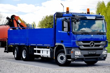 Rotator * Poduszki Przód/Tył * Podnoszona/Skrętna Oś * Automat *