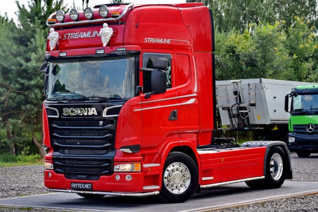 scania
