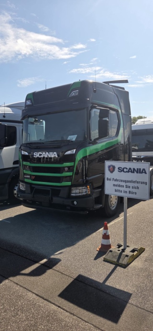 scania