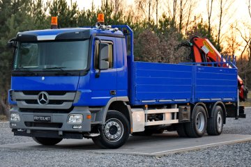 Rotator * Poduszki Przód/Tył * Podnoszona/Skrętna Oś * Automat *